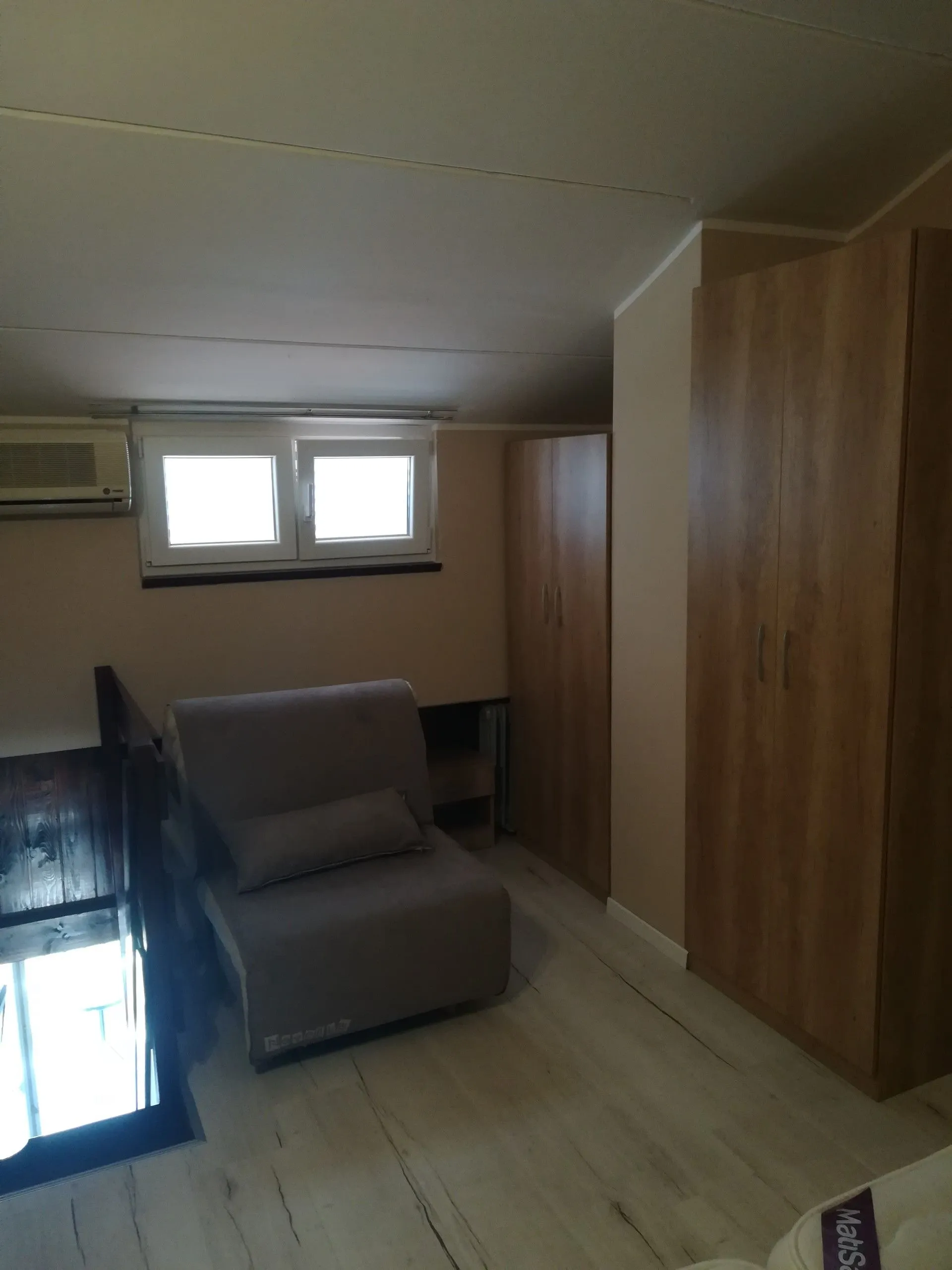 CRES 10/1 – fotografija 3 od 11