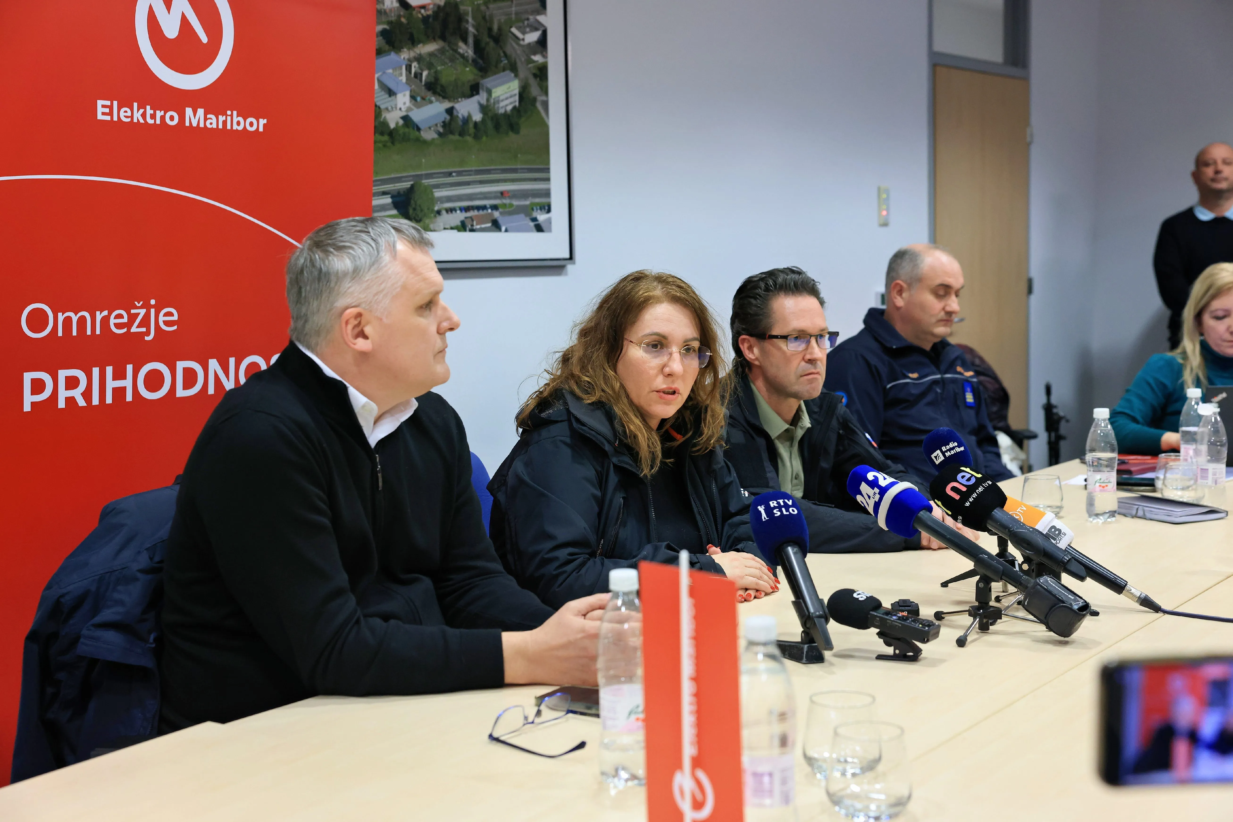 Izredne vremenske razmere povzročile obsežne poškodbe elektroenergetske infrastrukture – fotografija 3 od 3